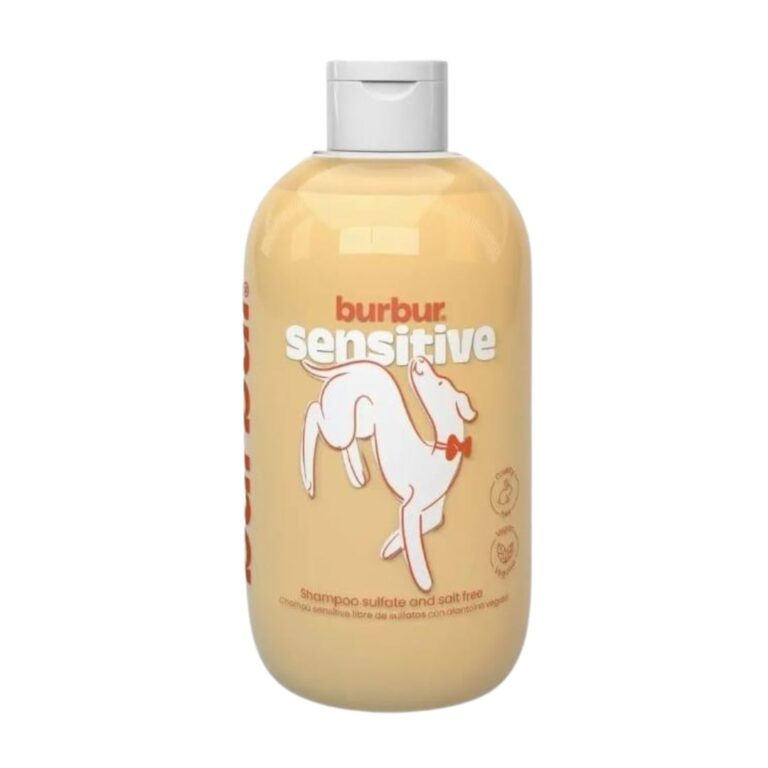 Champú Burbur Sensitive 400 ml para perros con piel sensible. Sin sulfatos, siliconas ni sal. Con alantoína vegetal que calma, hidrata y protege la piel. Ideal para uso frecuente.