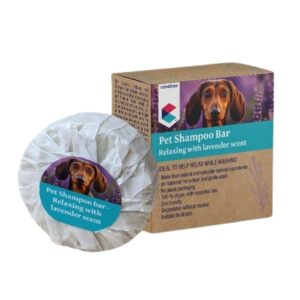 Champú sólido Covetrus Vet Relax Lavender: vegano, biodegradable, sin plásticos. Con lavanda y pétalos de hibisco. Ideal para perros, gatos y caballos. Cuidado natural y efectivo.