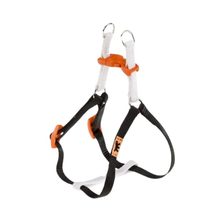 Descubre el Ferplast Easy Colours White Harness, el arnés blanco ergonómico y elegante para paseos seguros con tu mascota. Comodidad, estilo y ajuste perfecto.