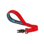 Compra la correa Ferplast Daytona Matic GM25/50 en rojo. Ideal para perros grandes, con mosquetón magnético, asa acolchada y diseño corto para máximo control.