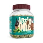 Snack natural en copos de guisantes para roedores. Fácil de consumir y rico en nutrientes. Little One 230 g: ideal para hámsters, cobayas y conejos.