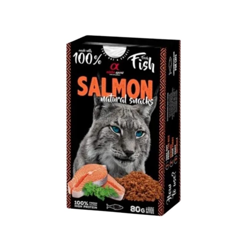 Snack natural húmedo para gatos con pollo, pavo y salmón. Rico en proteínas, colágeno y omega 3. Caja con 6 unidades de 80g. Complemento saludable y delicioso.