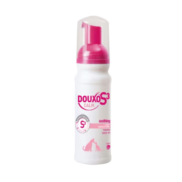 DOUXO S3 CALM Mousse calma la piel irritada y con picor en perros y gatos. Fórmula sin enjuague que fortalece el ecosistema cutáneo y alivia de forma práctica y eficaz.