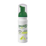 DOUXO S3 SEB Mousse controla el sebo, la caspa y el mal olor en perros y gatos con piel grasa o escamosa. Sin enjuague, hidrata y refuerza el ecosistema cutáneo. Fácil y eficaz.