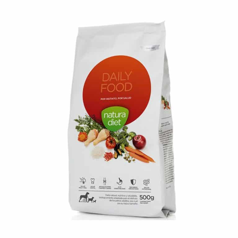 Compra Natura Diet Daily Food 500 gr, alimento natural para perros adultos de todas las razas. Con pollo, arroz, aceites funcionales y probióticos que favorecen digestión y salud integral.
