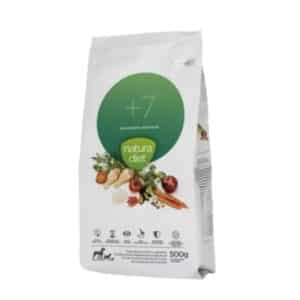 Natura Diet +7 es un alimento completo y natural para perros mayores de 7 años. Apoya la salud inmunológica, ocular y cognitiva, ayudando a retrasar el envejecimiento.