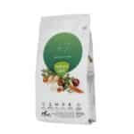 Natura Diet +7 es un alimento completo y natural para perros mayores de 7 años. Apoya la salud inmunológica, ocular y cognitiva, ayudando a retrasar el envejecimiento.